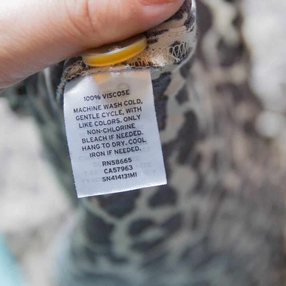 Something Navy Leopard Print Button Front Short S… - image 8